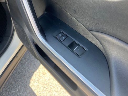Certified 2025 Toyota RAV4 XLE FWD image 23