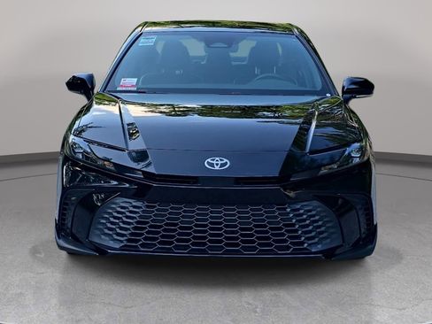 Certified 2025 Toyota Camry SE w/ Convenience Package FWD image 2