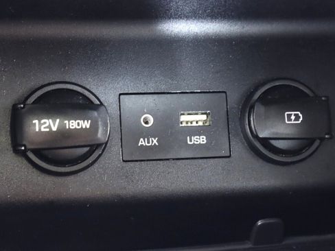 Used 2019 Hyundai Elantra SEL w/ Cargo Package image 24