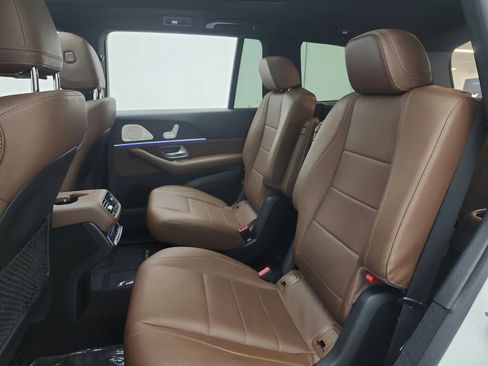 Certified 2024 Mercedes-Benz GLS 450 4MATIC image 15