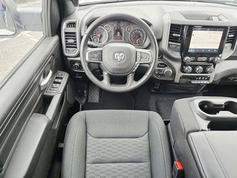 New 2026 RAM 1500 Express AWD/4WD image 15