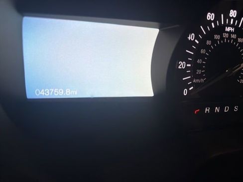 Used 2022 Ford Edge Titanium w/ Equipment Group 301A image 11