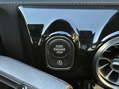 Certified 2021 Mercedes-Benz A 220 image 22