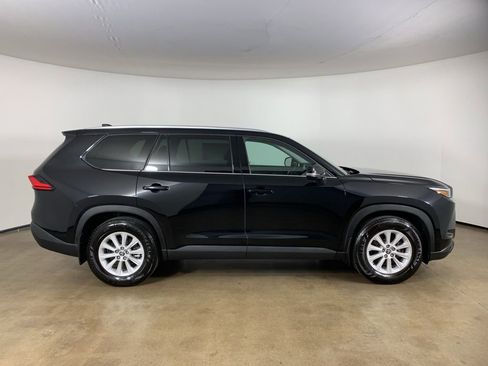 Used 2024 Toyota Grand Highlander AWD Hybrid image 7