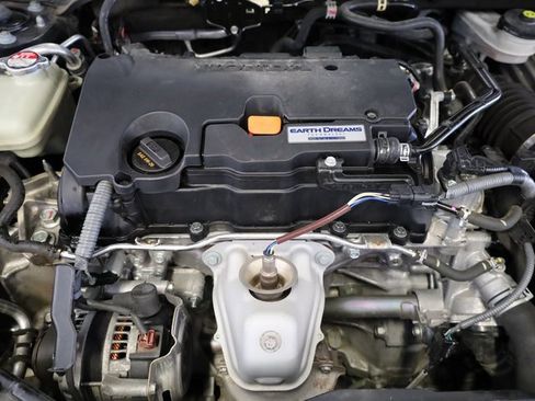 Used 2020 Honda Civic Sport image 35