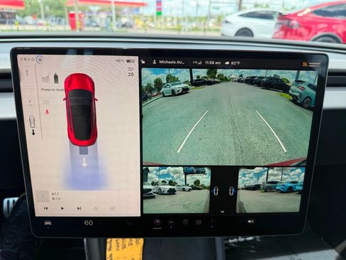 Used 2024 Tesla Model 3 Performance AWD/4WD image 17