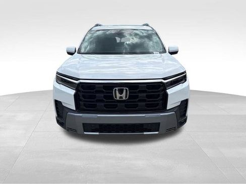 New 2026 Honda Pilot Touring image 18