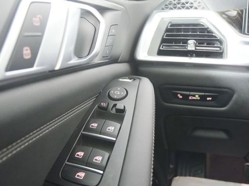 Certified 2025 BMW X5 xDrive40i image 21