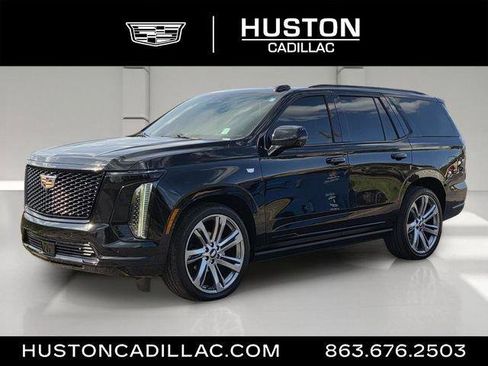 Certified 2025 Cadillac Escalade Sport Platinum AWD/4WD image 1