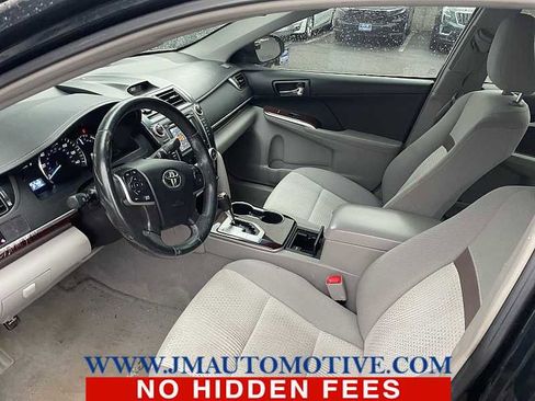 Used 2013 Toyota Camry XLE image 2