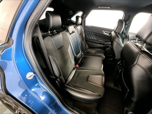 Used 2020 Ford Edge ST image 26