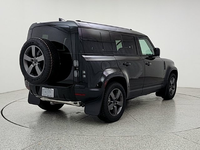 New 2026 Land Rover Defender 110 S AWD/4WD image 5