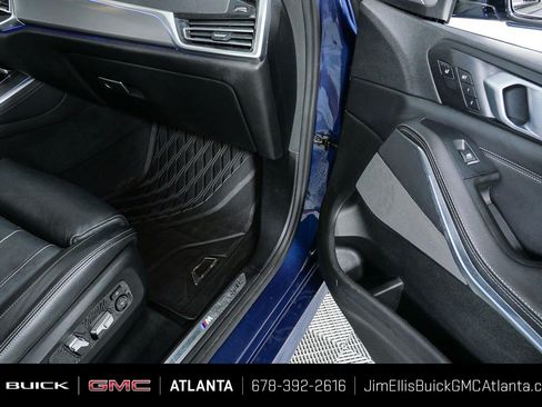 Used 2019 BMW X5 xDrive40i w/ M Sport Package AWD/4WD image 25