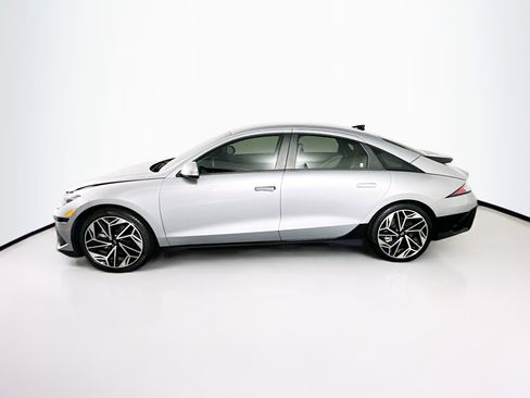 Used 2023 Hyundai Ioniq 6 SEL image 4