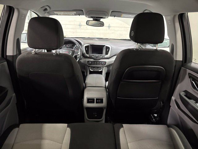 Used 2024 GMC Terrain SLE FWD image 18