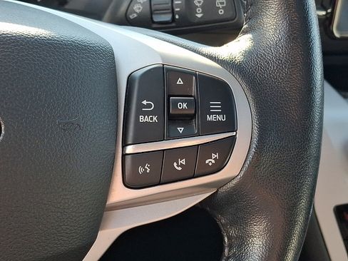 Certified 2023 Ford Explorer XLT w/ Equipment Group 202A AWD/4WD image 24