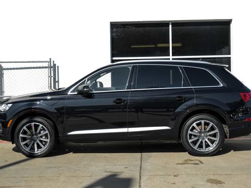 Used 2017 Audi Q7 3.0T Prestige image 12