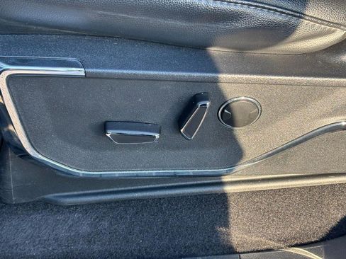 Used 2023 Ford F150 Lariat w/ Equipment Group 502A High image 16