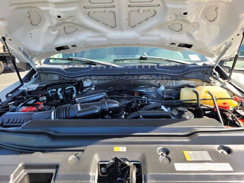 Used 2022 Ford F450 XL w/ Power Equipment Group AWD/4WD image 15
