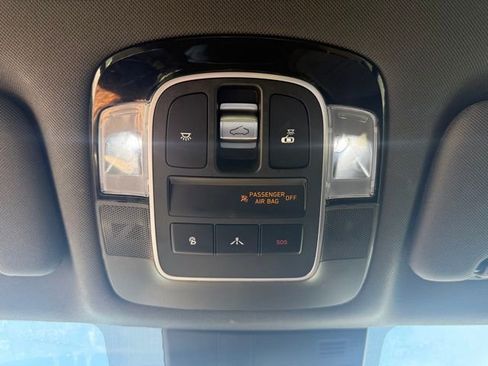 Used 2020 Hyundai Sonata Limited image 12