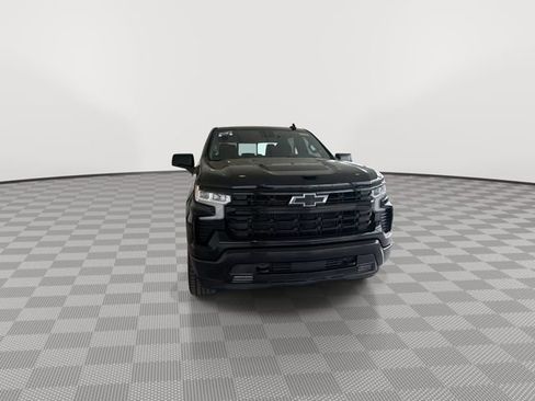 Certified 2023 Chevrolet Silverado 1500 RST w/ Convenience Package II AWD/4WD image 3