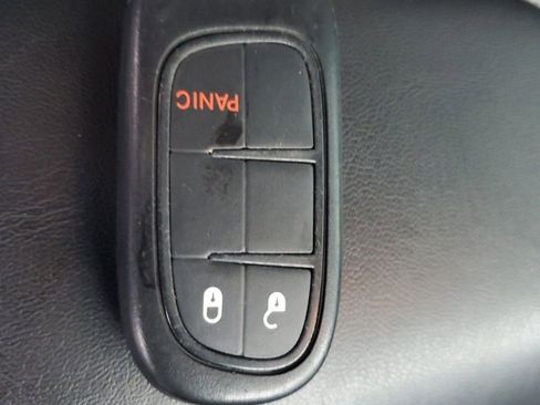 Used 2019 Jeep Cherokee Latitude Plus image 30