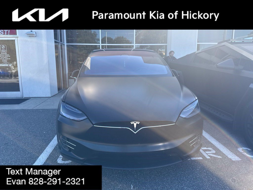 Used 2017 Tesla Model X 75D AWD/4WD image 3