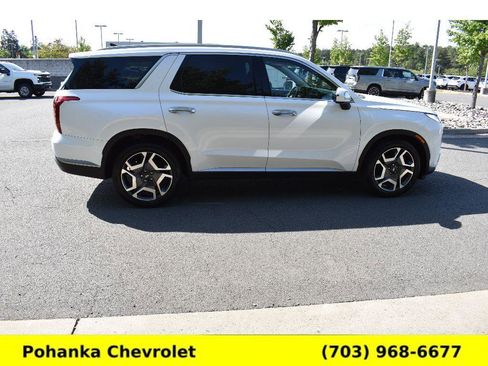 Used 2024 Hyundai Palisade SEL w/ Premium Package AWD/4WD image 8