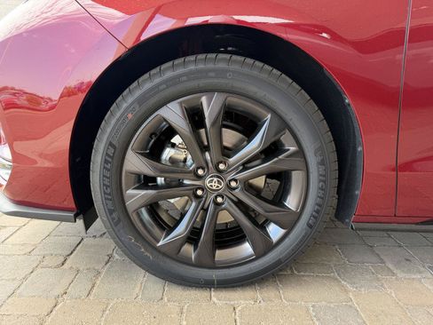 New 2026 Toyota Sienna XSE FWD image 37