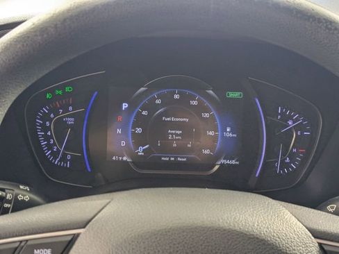 Used 2020 Hyundai Santa Fe SEL image 17