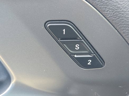 New 2026 Chrysler Pacifica Select image 7