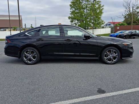 Certified 2023 Honda Accord EX image 7