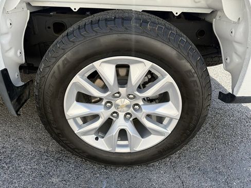 Used 2023 Chevrolet Silverado 1500 W/T w/ WT Value Package image 26