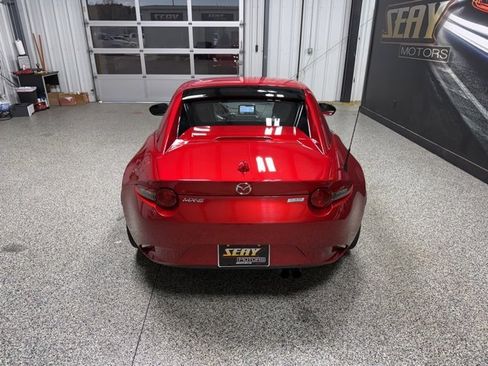 Used 2017 MAZDA MX-5 Miata RF Grand Touring image 11