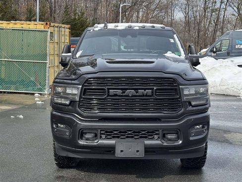Used 2023 RAM 2500 Limited image 2