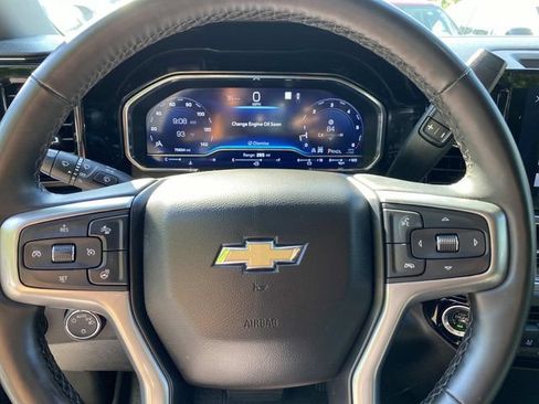 Used 2023 Chevrolet Silverado 1500 LT w/ Protection Package AWD/4WD image 12