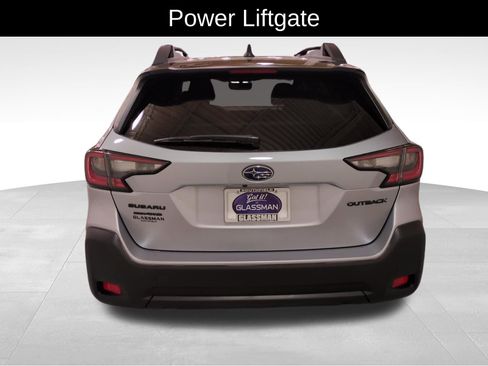 Used 2023 Subaru Outback Onyx Edition image 7