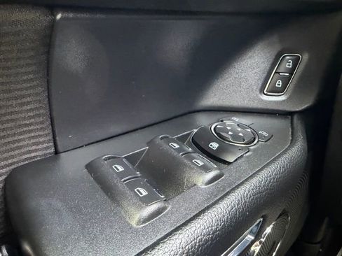 Used 2020 Ford Expedition XLT image 20