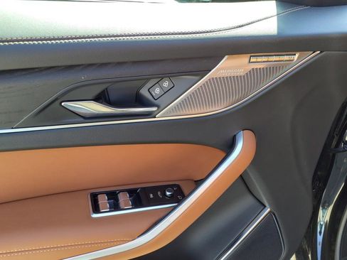 Certified 2026 Jaguar F-PACE R-Dynamic S image 13