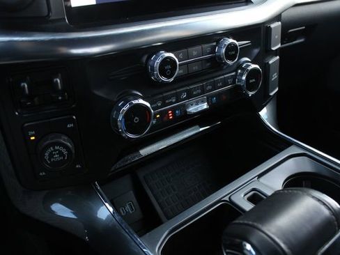 Used 2022 Ford F150 Lariat w/ Equipment Group 502A High image 16