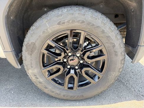 New 2026 GMC Sierra 1500 Elevation w/ X31 Off-Road Package AWD/4WD image 25