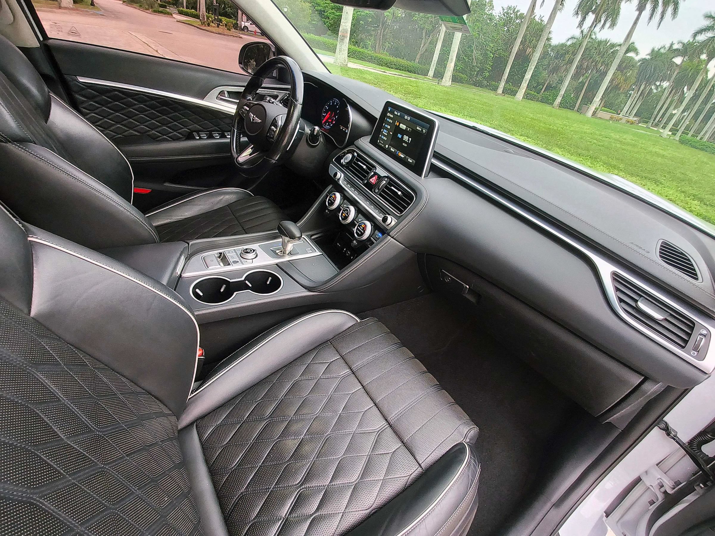 Used 2019 Genesis G70 2.0T Advanced w/ Dynamic Package RWD image 44