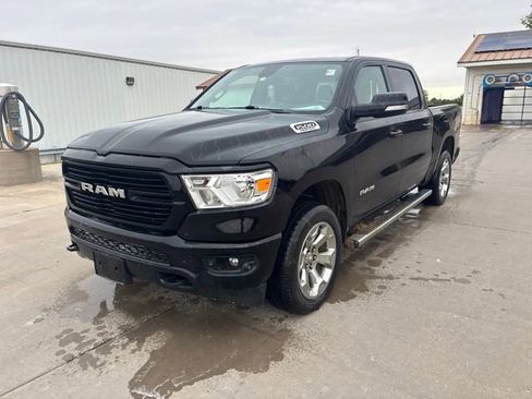 Used 2020 RAM 1500 Big Horn AWD/4WD image 3