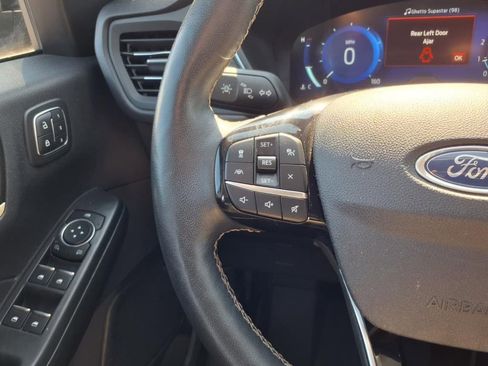 Used 2022 Ford Escape Titanium w/ Titanium Elite Package image 14