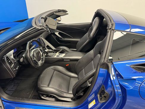 Used 2019 Chevrolet Corvette Stingray Coupe w/ 2LT Preferred Equipment Group image 14