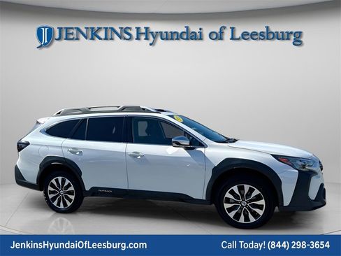 Used 2024 Subaru Outback Touring XT image 2