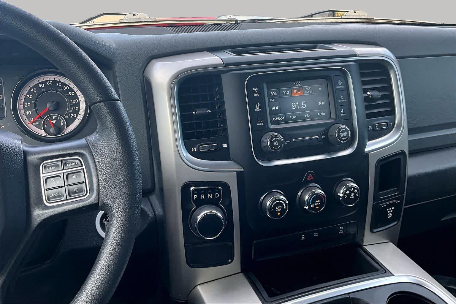 Used 2020 RAM 1500 Warlock RWD image 6