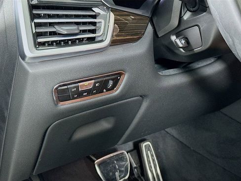 Certified 2023 BMW X6 xDrive40i w/ M Sport Package image 10