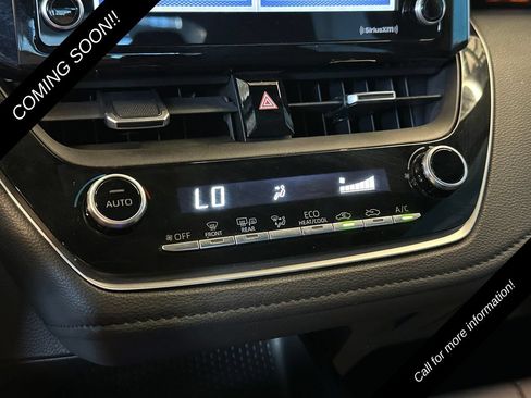Used 2021 Toyota Corolla SE FWD image 15
