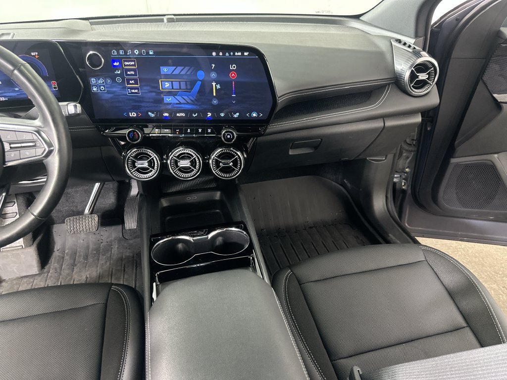 Used 2025 Chevrolet Blazer EV LT AWD/4WD image 21